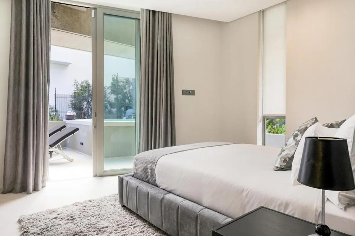 Vista Maris - Luxury Apartment In Camps Bay With Private Pool Cape Town